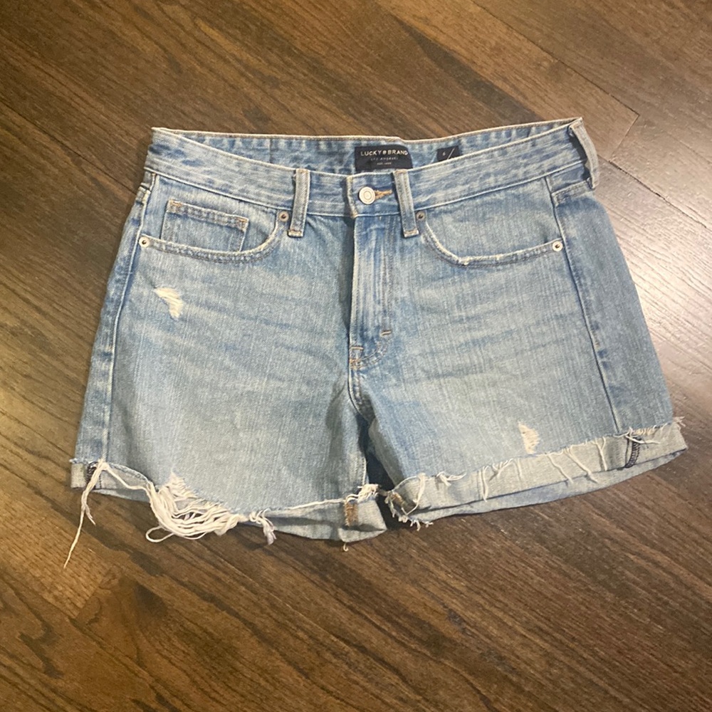 Lucky Brand Jean Shorts Denim The Boyfriend Short 6 28 EUC
